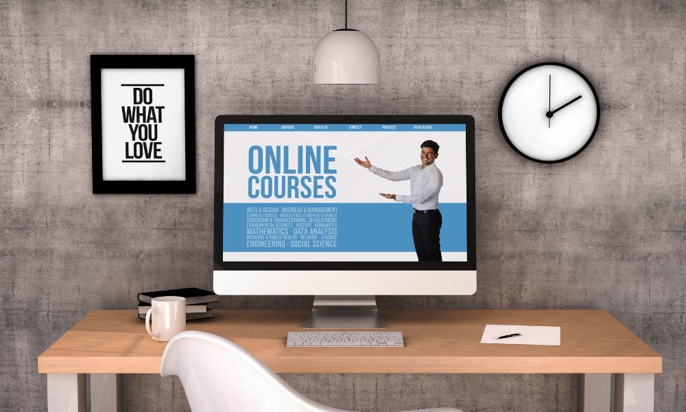Sprzedaż kursów online we własnym sklepie internetowym